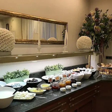 Miramar 4* Superior Hotel