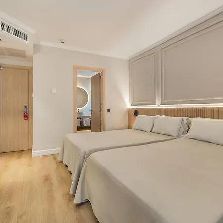 Miramar Szálloda 4*